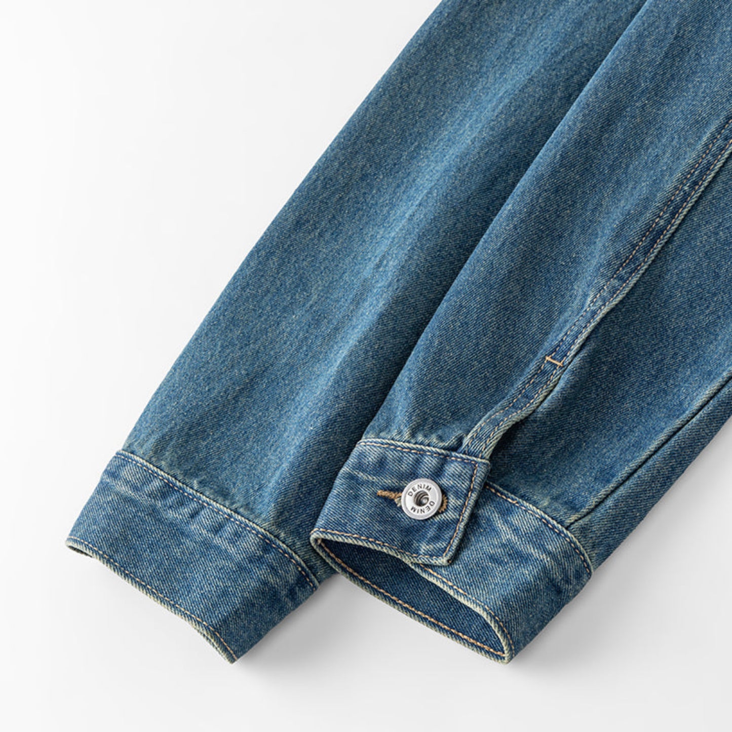 Lightweight Crewneck Denim jacket