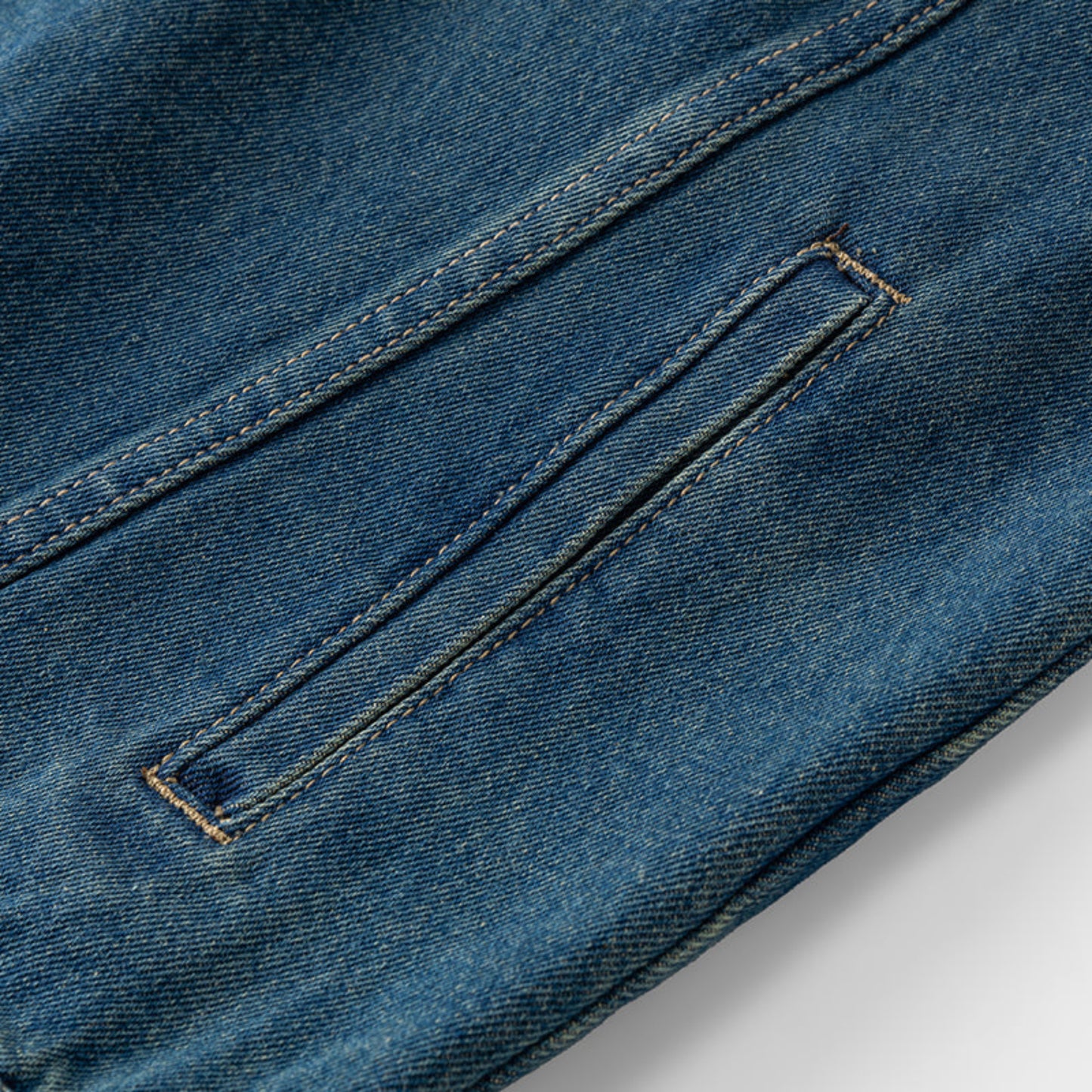 Lightweight Crewneck Denim jacket