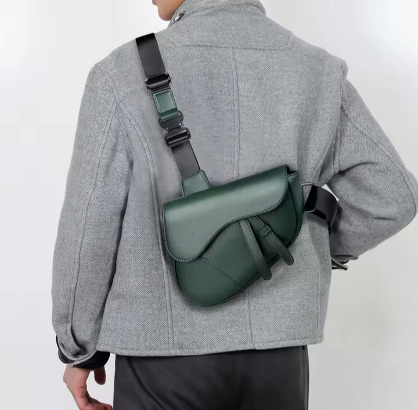 Crossbody Saddle Messenger Bag