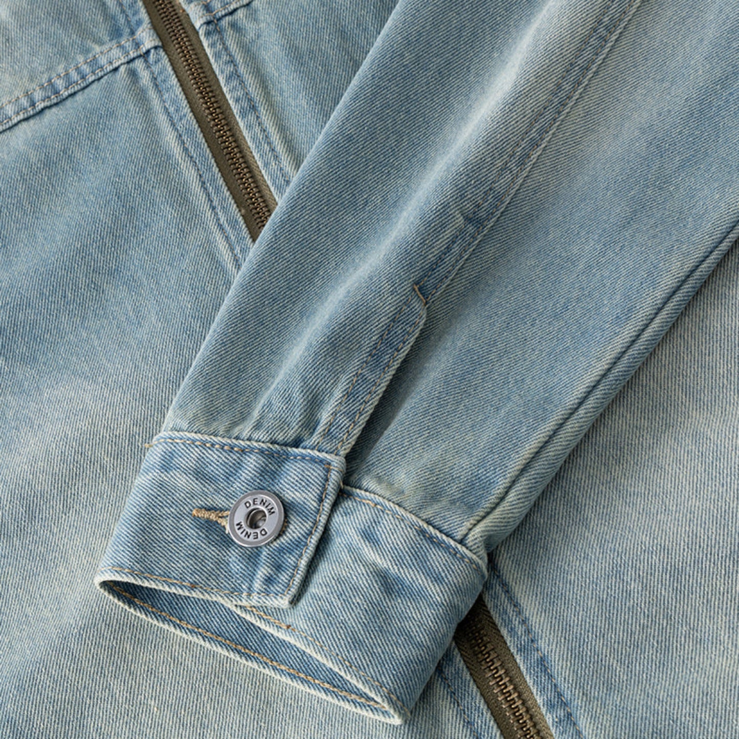 Lightweight Crewneck Denim jacket